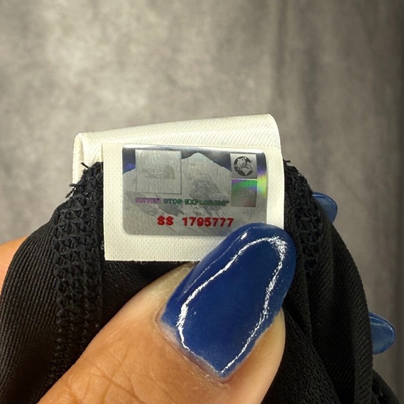 The North Face Flight Series Mens Running Shorts Gray FlashDry Size M - Picture 8 of 9